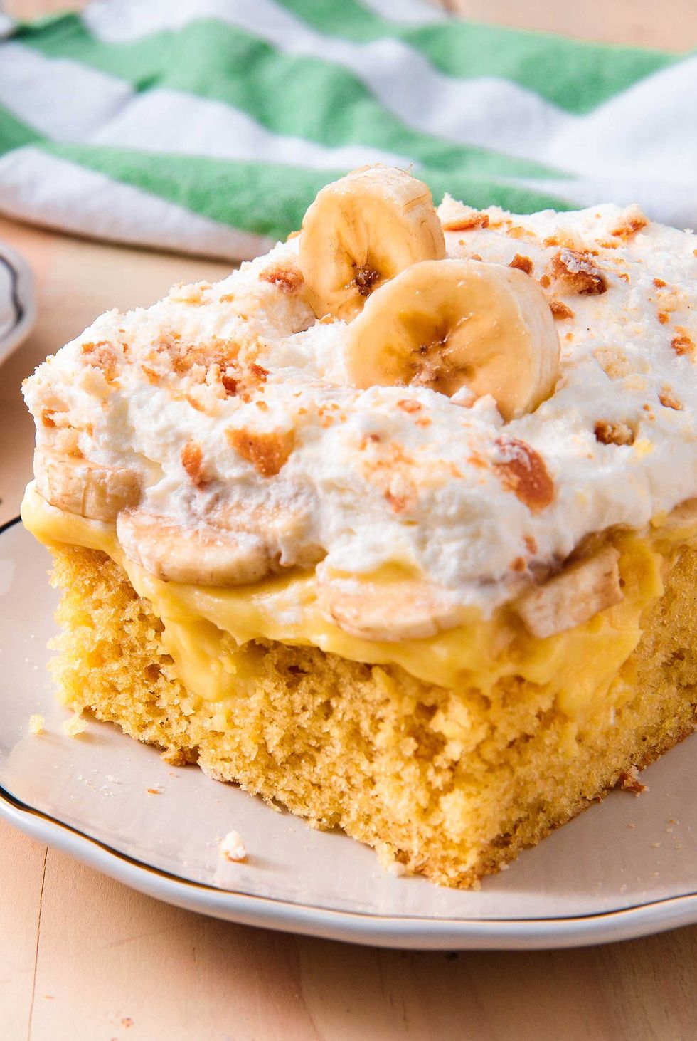 Banana Pudding Poke Cake