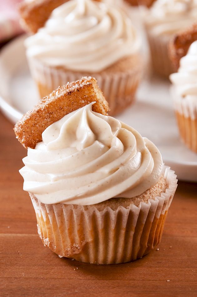 Churro Cupcakes