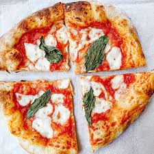 Classic Italian Margherita Delight