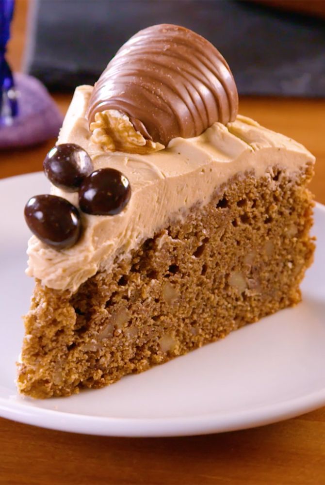 Coffee and Walnut Whip Cake