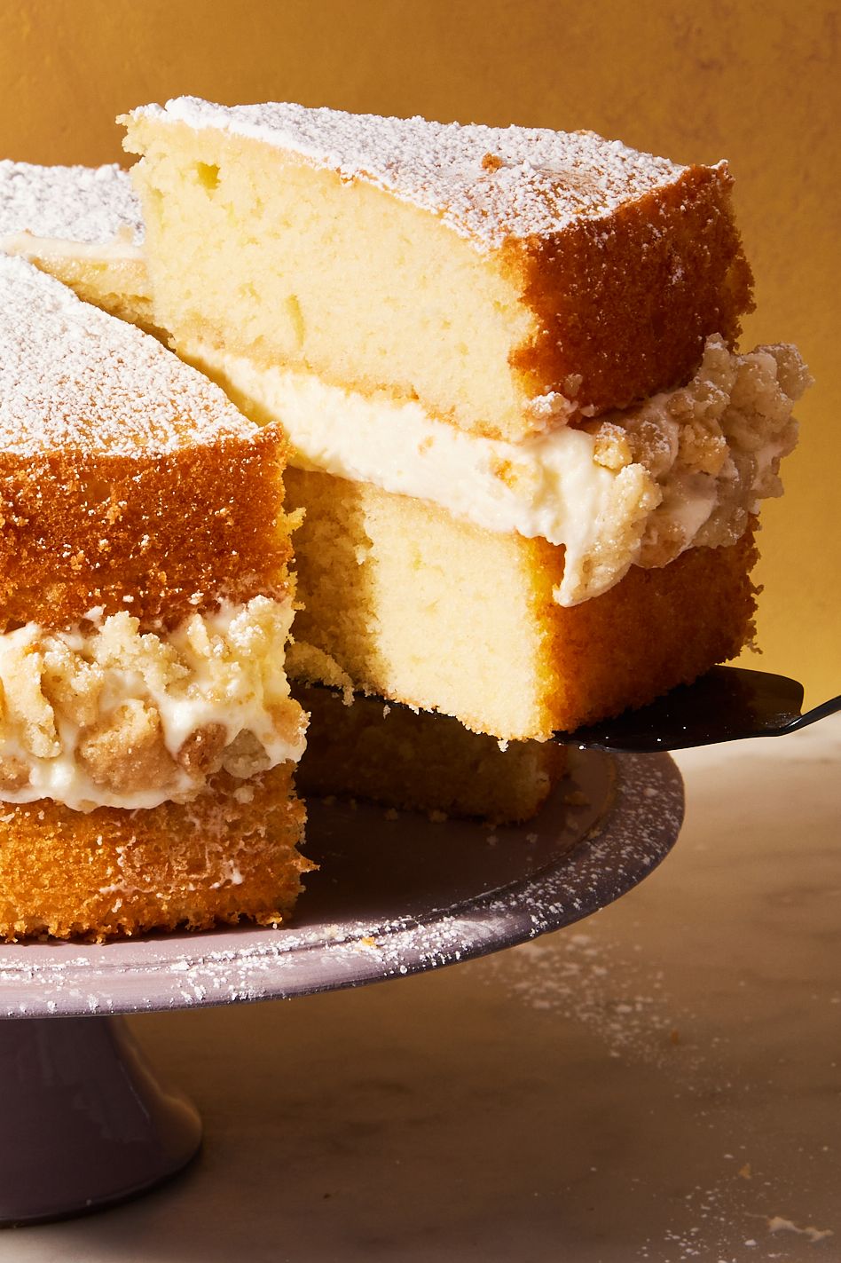Copycat Olive Garden Lemon Cream Cake