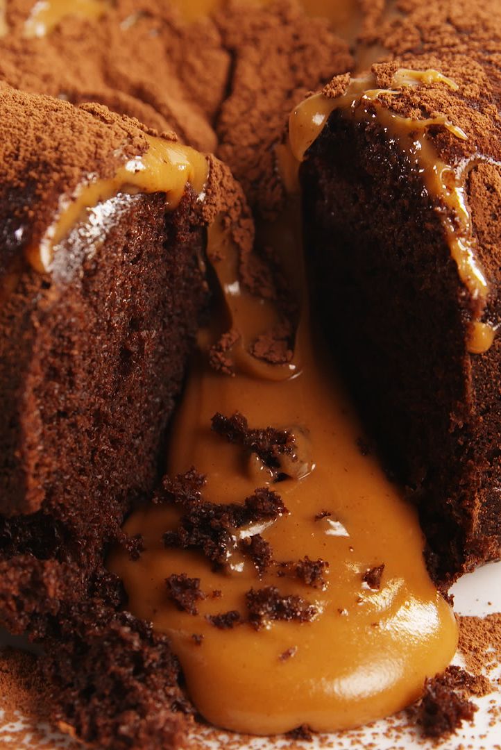 Molten Peanut Butter Bundt Cake