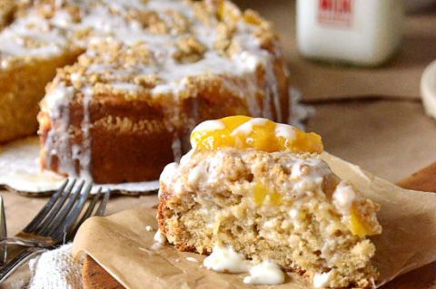Peaches and Cream Coffee Cake