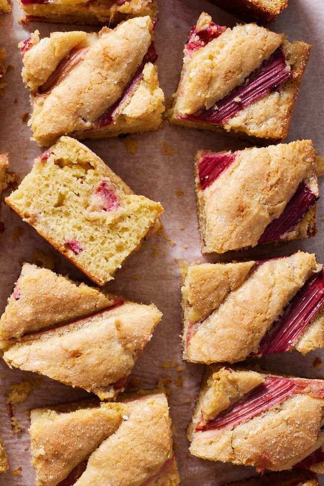 Rhubarb Cake