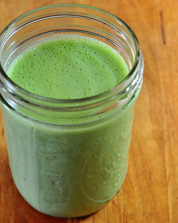 Apple Ginger Green Smoothie