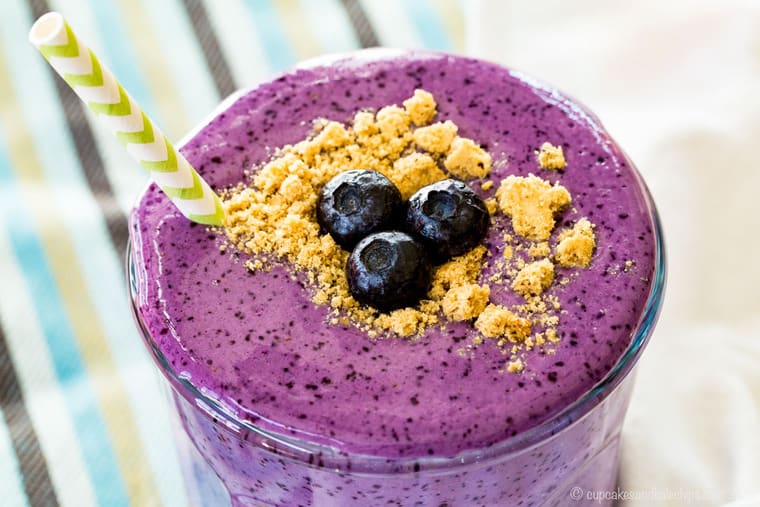 Blueberry Cheesecake Smoothie