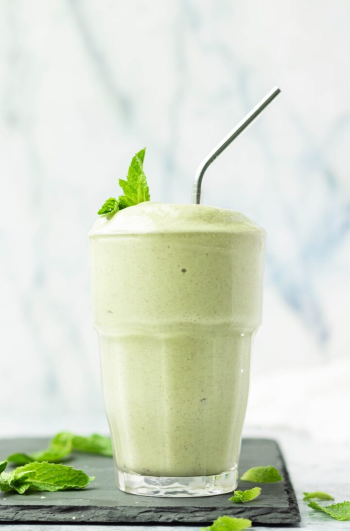 Creamy Minty Wheatgrass Smoothie