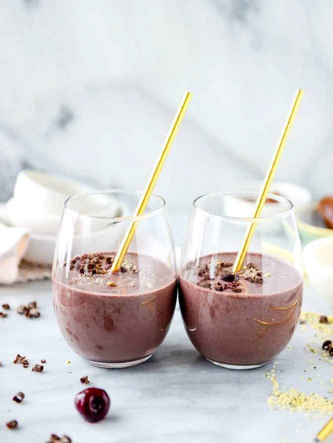 Dark Chocolate Cherry Smoothie