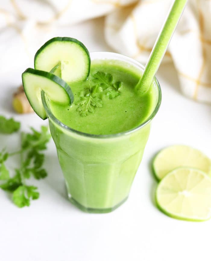 EASY DETOX SMOOTHIE