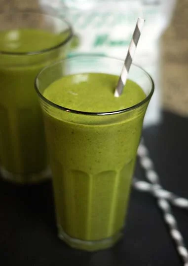 GREEN LACTATION SMOOTHIE
