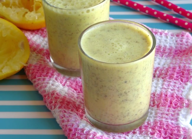 Lemon Chia Refresher Smoothie