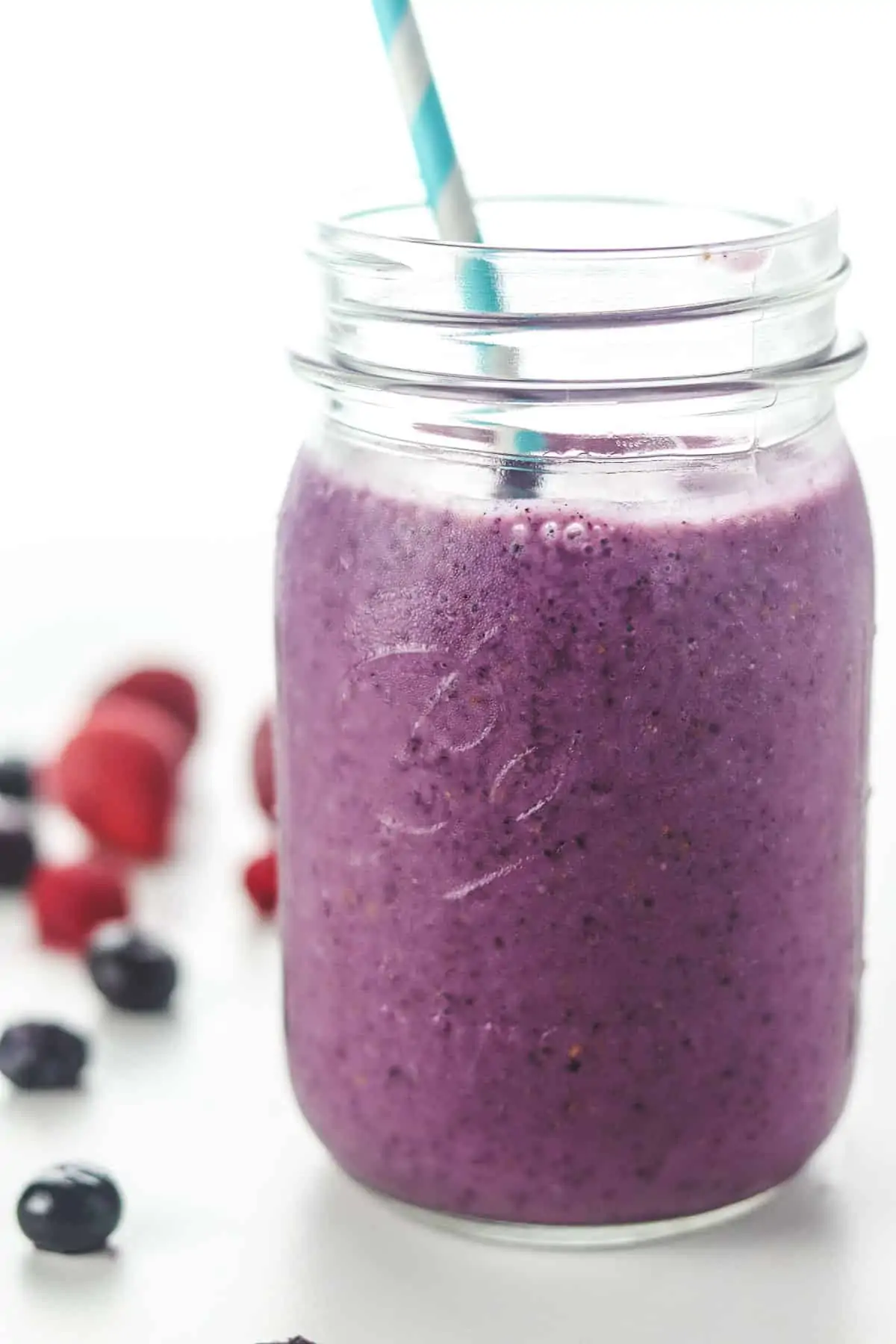 Low-Calorie Berry Smoothie