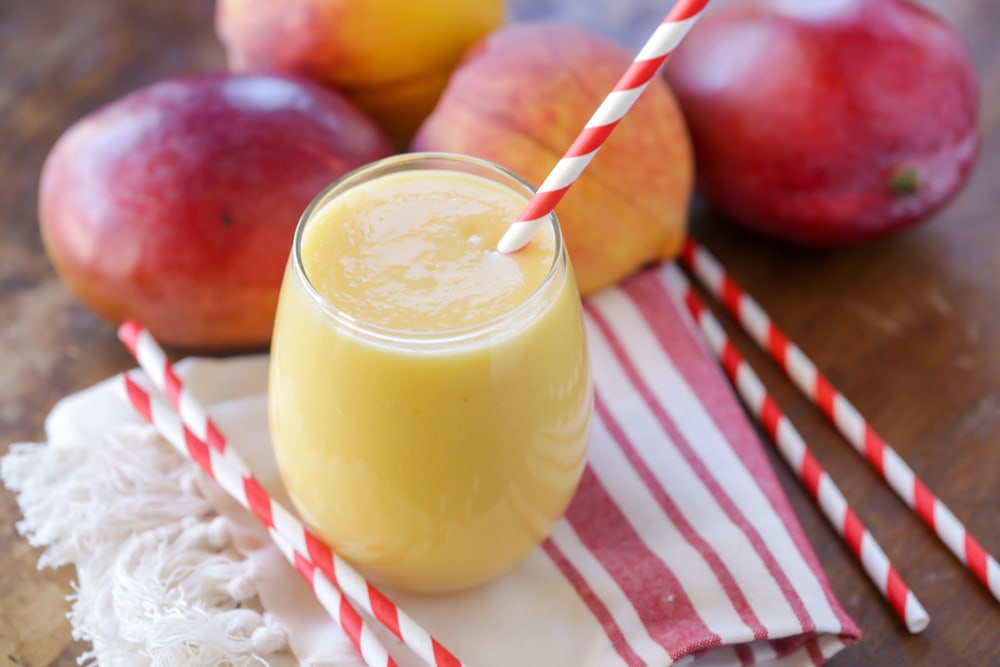 PEACH MANGO SMOOTHIE RECIPE