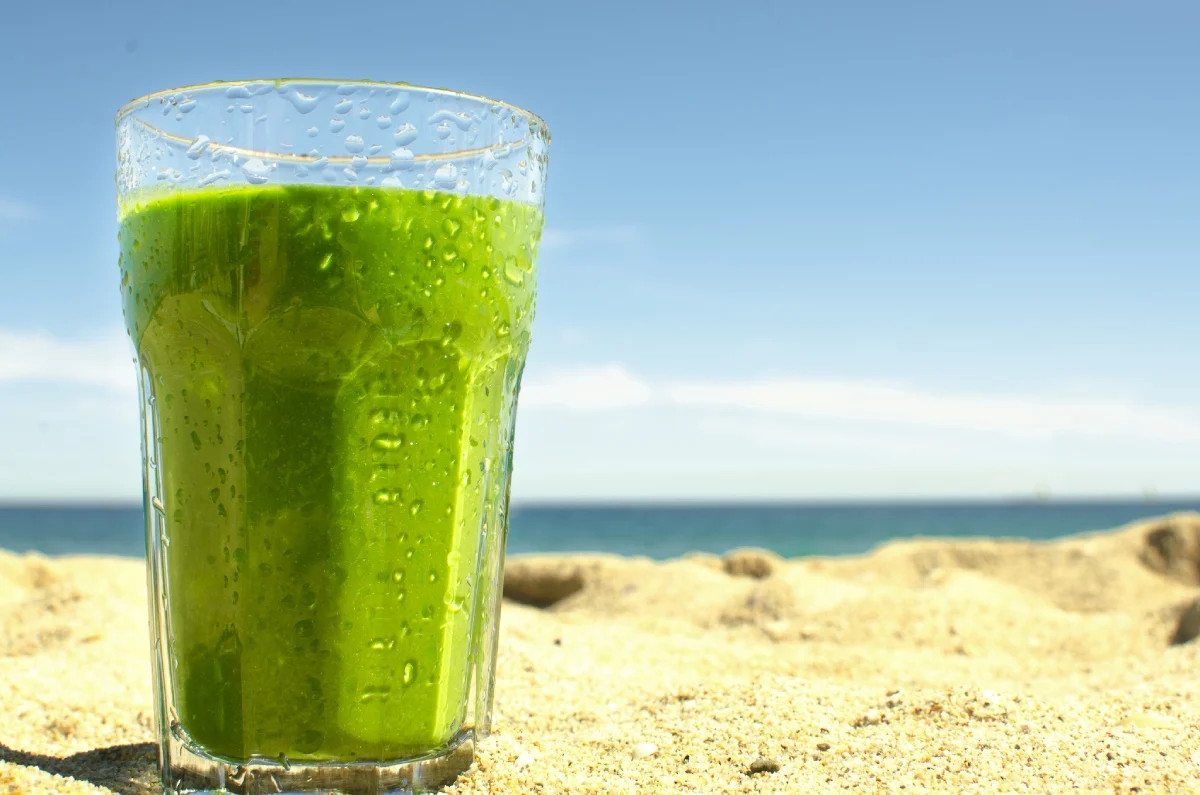 Super Spinach Banana Smoothie