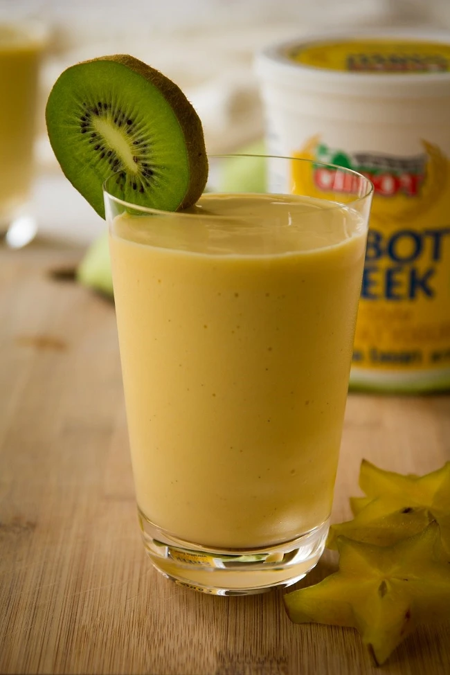 Tropical Mango Paradise Smoothie